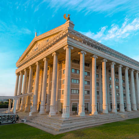 Kaya Artemis Resort & Casino